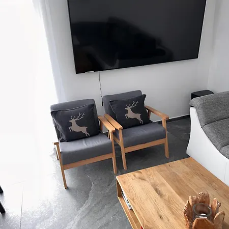 Katarina Apartment *